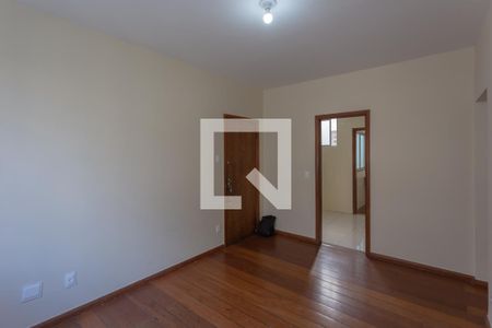 Sala de apartamento à venda com 3 quartos, 90m² em Sion, Belo Horizonte