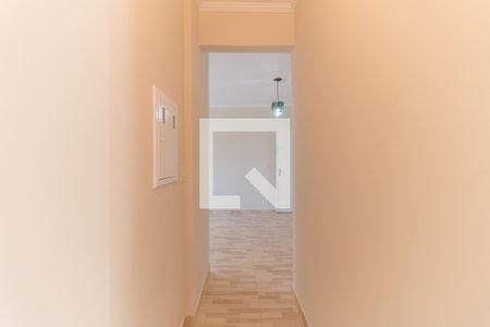 Corredor de apartamento para alugar com 3 quartos, 105m² em Centro, Poá