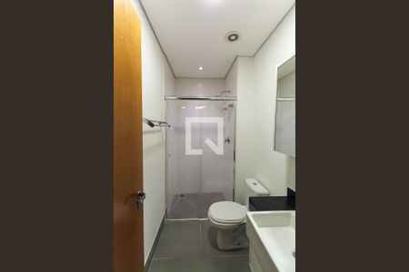 Banheiro de apartamento para alugar com 1 quarto, 55m² em Vila Regente Feijó, São Paulo