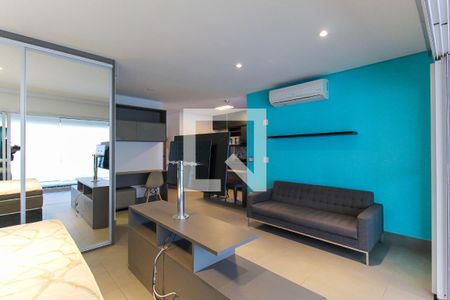 Sala/Quarto de apartamento para alugar com 1 quarto, 55m² em Vila Regente Feijó, São Paulo