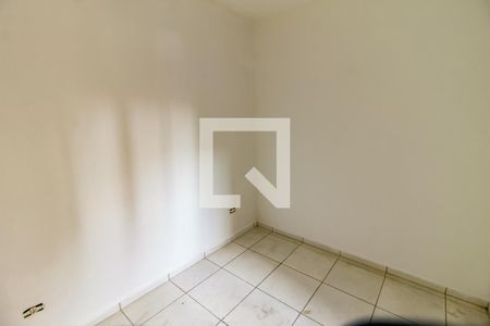 Quarto 2 de casa para alugar com 2 quartos, 45m² em Jardim Kuabara, Taboão da Serra