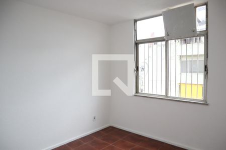 Quarto 1 de apartamento para alugar com 2 quartos, 80m² em Praça Seca, Rio de Janeiro