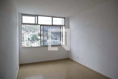 Sala de apartamento para alugar com 2 quartos, 80m² em Praça Seca, Rio de Janeiro