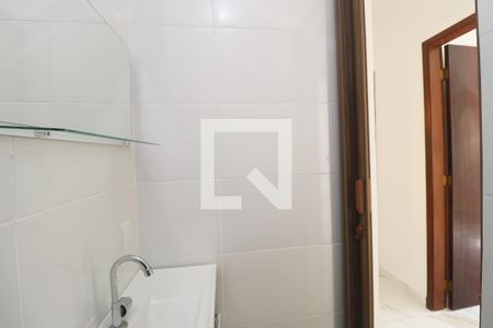 Lavabo de apartamento para alugar com 4 quartos, 80m² em Várzea da Barra Funda, São Paulo