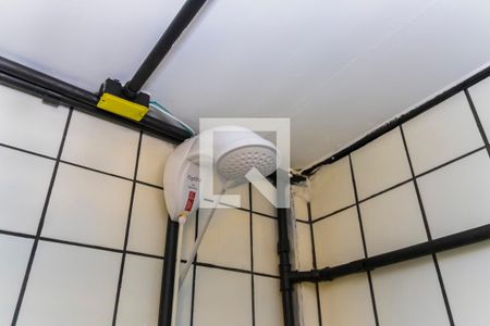 Chuveiro de kitnet/studio para alugar com 1 quarto, 12m² em Vila Romana, São Paulo