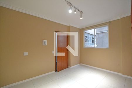 Sala de apartamento para alugar com 2 quartos, 60m² em Centro Histórico, Porto Alegre