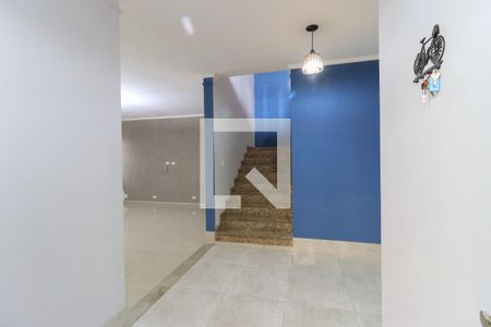 Hall de entrada de casa para alugar com 3 quartos, 300m² em Brooklin, São Paulo