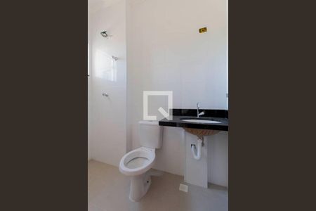 Apartamento para alugar com 36m², 2 quartos e sem vaga Apartamento para alugar com 36m², 2 quartos e sem vagaBanheiro