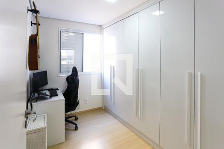 Quarto 1 de apartamento para alugar com 2 quartos, 41m² em Vila Plana, São Paulo