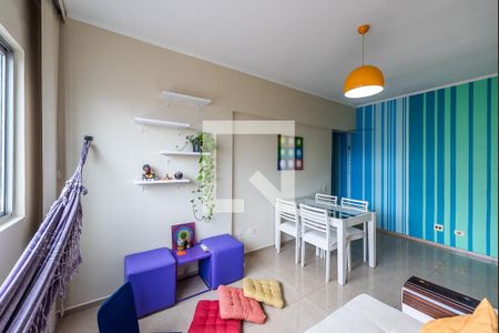 Sala de apartamento para alugar com 2 quartos, 75m² em Ponta da Praia, Santos