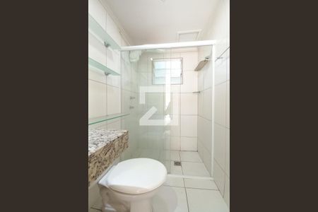 Banheiro de apartamento à venda com 2 quartos, 55m² em Jardim Nova Europa, Campinas