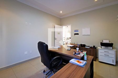 Casa de condomínio à venda com 585m², 5 quartos e 6 vagas Casa de condomínio à venda com 585m², 5 quartos e 6 vagasQuarto 1