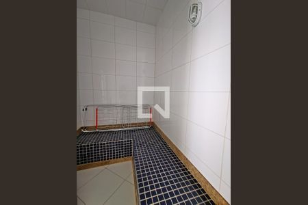 Casa de condomínio à venda com 585m², 5 quartos e 6 vagas Casa de condomínio à venda com 585m², 5 quartos e 6 vagasDetalhe