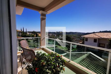 Casa de condomínio à venda com 585m², 5 quartos e 6 vagas Casa de condomínio à venda com 585m², 5 quartos e 6 vagasVista