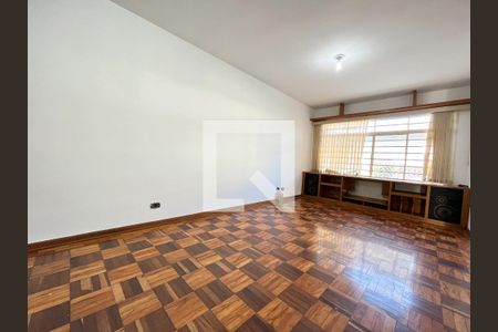 Sala de casa para alugar com 4 quartos, 126m² em Parque Jabaquara, São Paulo