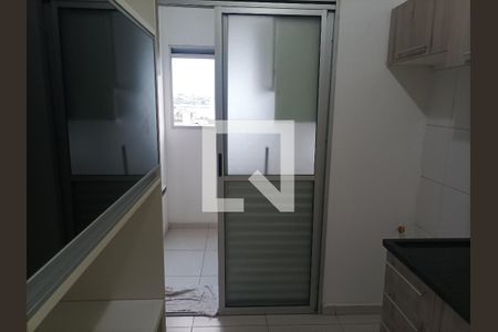 Cozinha de apartamento à venda com 2 quartos, 45m² em Vila Antonieta, São Paulo