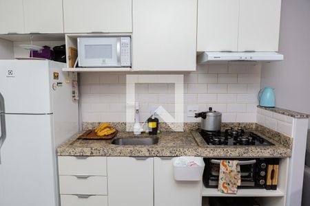 Sala, Cozinha e Área de Serviço de apartamento à venda com 1 quarto, 31m² em Vila Penteado, São Paulo