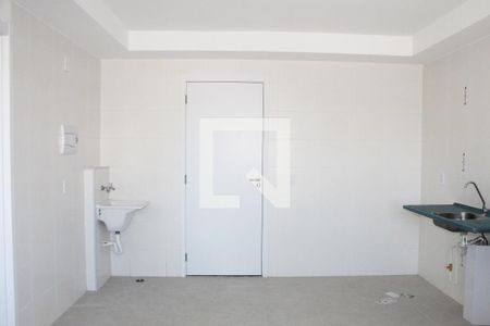 Sala/Cozinha de apartamento à venda com 1 quarto, 33m² em Vila Ema, São Paulo