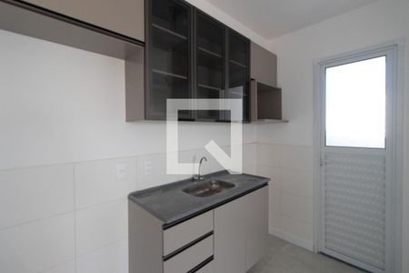 Cozinha de apartamento para alugar com 2 quartos, 42m² em Vila Guilherme, São Paulo