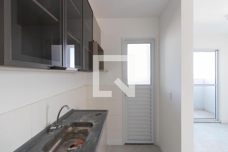 Cozinha de apartamento para alugar com 2 quartos, 42m² em Vila Guilherme, São Paulo