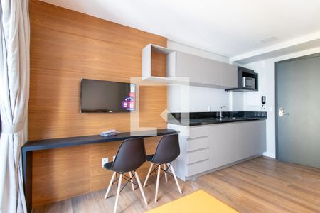 Studio de kitnet/studio para alugar com 1 quarto, 30m² em Água Verde, Curitiba