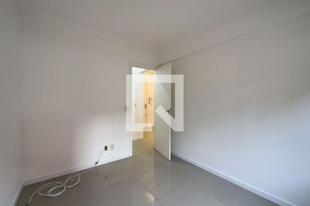 Quarto 1 de apartamento para alugar com 2 quartos, 56m² em Tristeza, Porto Alegre