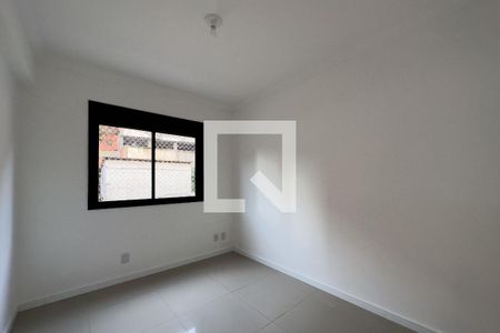 Quarto 1 de apartamento para alugar com 2 quartos, 56m² em Tristeza, Porto Alegre