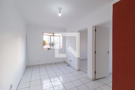 Sala de apartamento para alugar com 2 quartos, 50m² em São Pedro, Osasco