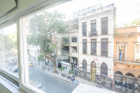 Quarto vista da janela de kitnet/studio à venda com 1 quarto, 21m² em Glória, Rio de Janeiro