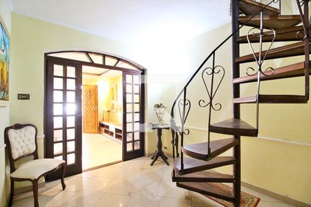 Hall de casa à venda com 4 quartos, 200m² em Vila Guiomar, Santo André