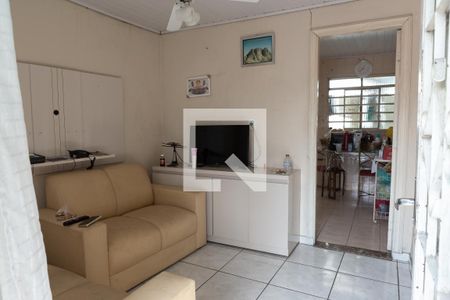 Casa à venda com 176m², 2 quartos e 1 vagaSala de TV