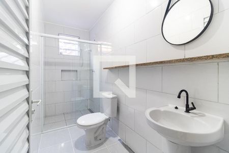 Banheiro de kitnet/studio para alugar com 1 quarto, 25m² em Sacomã, São Paulo