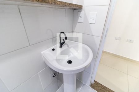 Banheiro de kitnet/studio para alugar com 1 quarto, 25m² em Sacomã, São Paulo