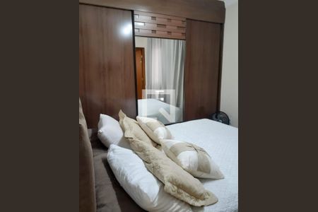 Casa à venda com 3 quartos, 150m² em Vila Antonina, São Paulo