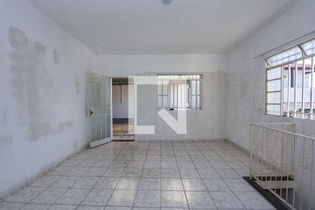 Sala de casa à venda com 2 quartos, 280m² em João Pinheiro, Belo Horizonte