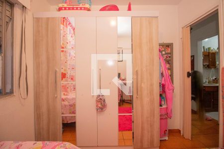 Quarto 1 de apartamento à venda com 2 quartos, 46m² em Rubem Berta, Porto Alegre