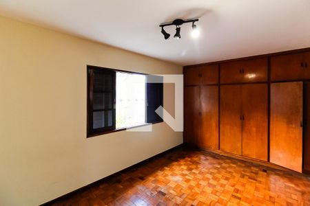 Quarto 1 de casa à venda com 3 quartos, 100m² em Parque Sao Domingos, São Paulo