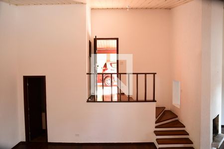 Sala de casa de condomínio para alugar com 4 quartos, 237m² em Jardim Recanto Suave, Cotia