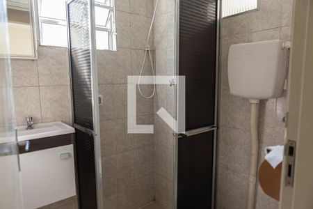Banheiro de apartamento para alugar com 1 quarto, 41m² em Conjunto Habitacional Padre José de Anchieta, São Paulo