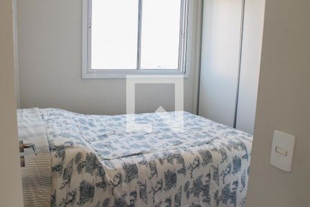 Quarto de apartamento à venda com 2 quartos, 45m² em Parque Industrial Tomas Edson, São Paulo