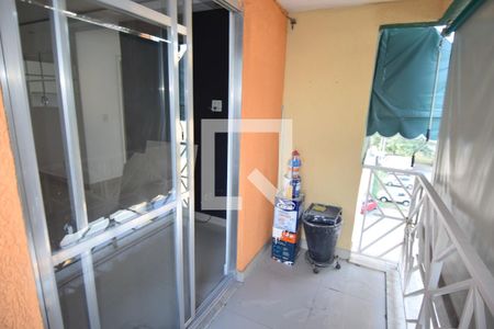 Varanda de casa para alugar com 2 quartos, 60m² em Parque Santa Lúcia, Duque de Caxias