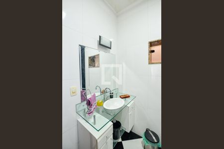 Banheiro Social de casa à venda com 4 quartos, 280m² em Piratininga, Niterói