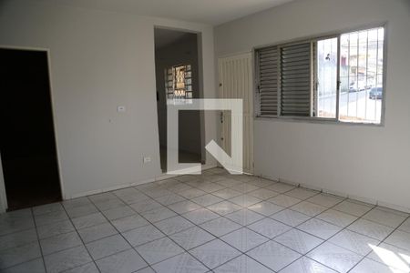 Sala de casa para alugar com 1 quarto, 50m² em Parque Sao Luis, São Paulo