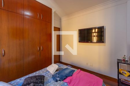 Quarto 1 de apartamento para alugar com 4 quartos, 111m² em Santa Rosa, Belo Horizonte