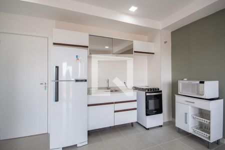 Sala e Cozinha de apartamento para alugar com 1 quarto, 37m² em Presidente Altino, Osasco