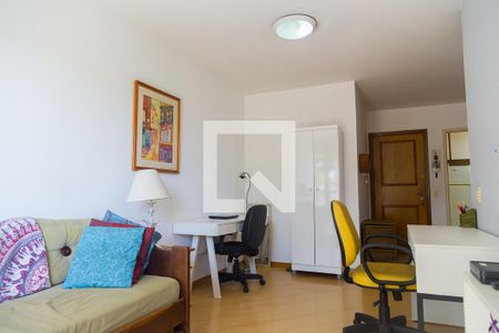 Sala de apartamento à venda com 3 quartos, 80m² em Vila Paulista, São Paulo