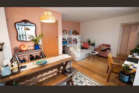 Sala de apartamento para alugar com 1 quarto, 68m² em Santa Teresa, Rio de Janeiro