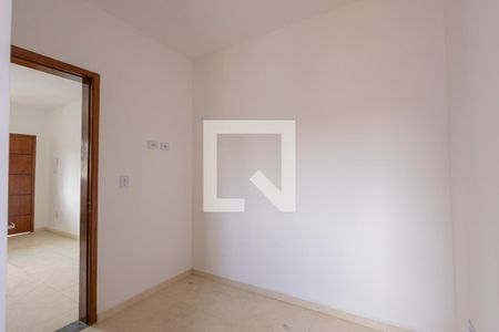 Quarto 1 de apartamento para alugar com 2 quartos, 45m² em Vila Esperança, São Paulo