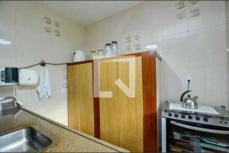 Casa à venda com 150m², 2 quartos e 3 vagas Casa à venda com 150m², 2 quartos e 3 vagasCozinha