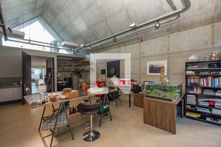 Casa de condomínio à venda com 490m², 3 quartos e 4 vagas Casa de condomínio à venda com 490m², 3 quartos e 4 vagasQuarto 3 - Escritório